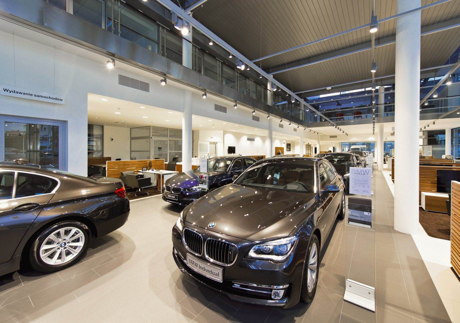 BMW Smorawińscy Salon