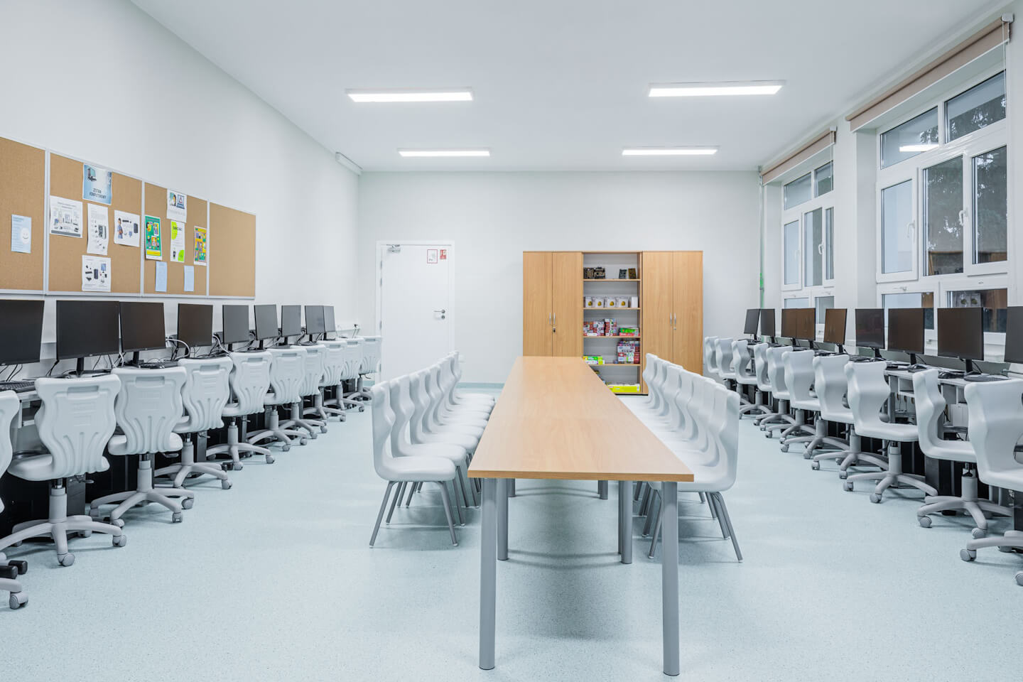 Schul- und Kindergartenkomplex in Bardo