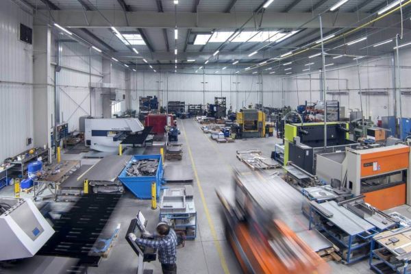 Lena Lighting Produktionshalle
