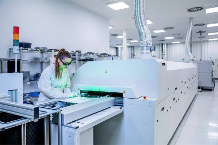 Lena Lighting SMT-Linie