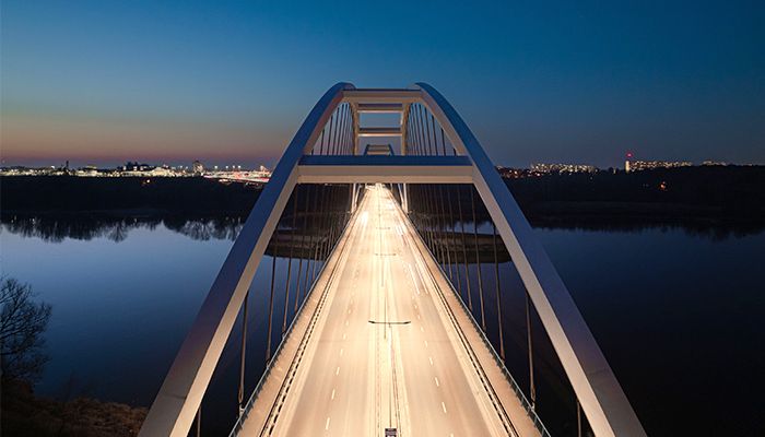 Unsere innovative Beleuchtung ersetzte traditionelle Leuchten entlang 130 Straßen in Toruń