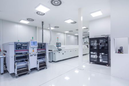 Lena Lighting SMT-Linie