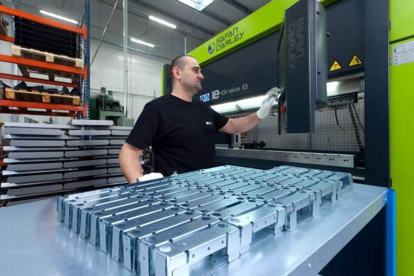 Lena Lighting Produktionsmitarbeiter