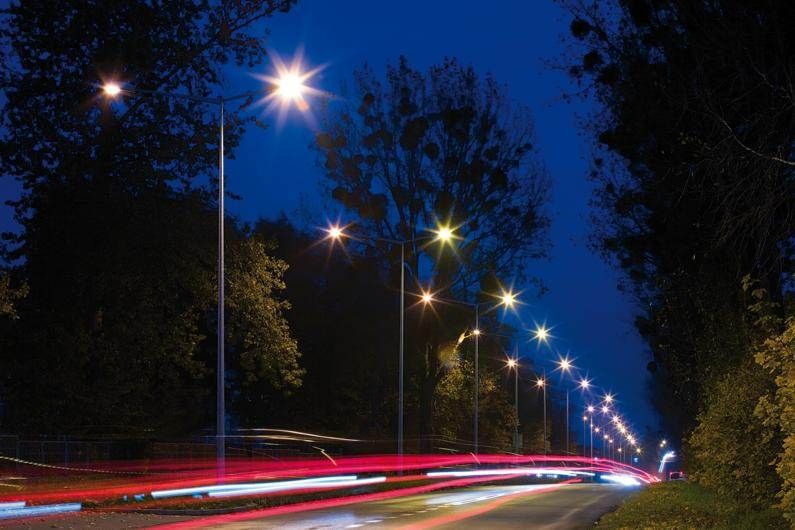 OŚWIETLENIE ULICZNE NA TERENIE GMINY/ŚRODA WLKP.